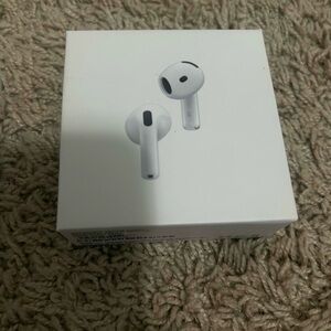 AirPods 4 ANC